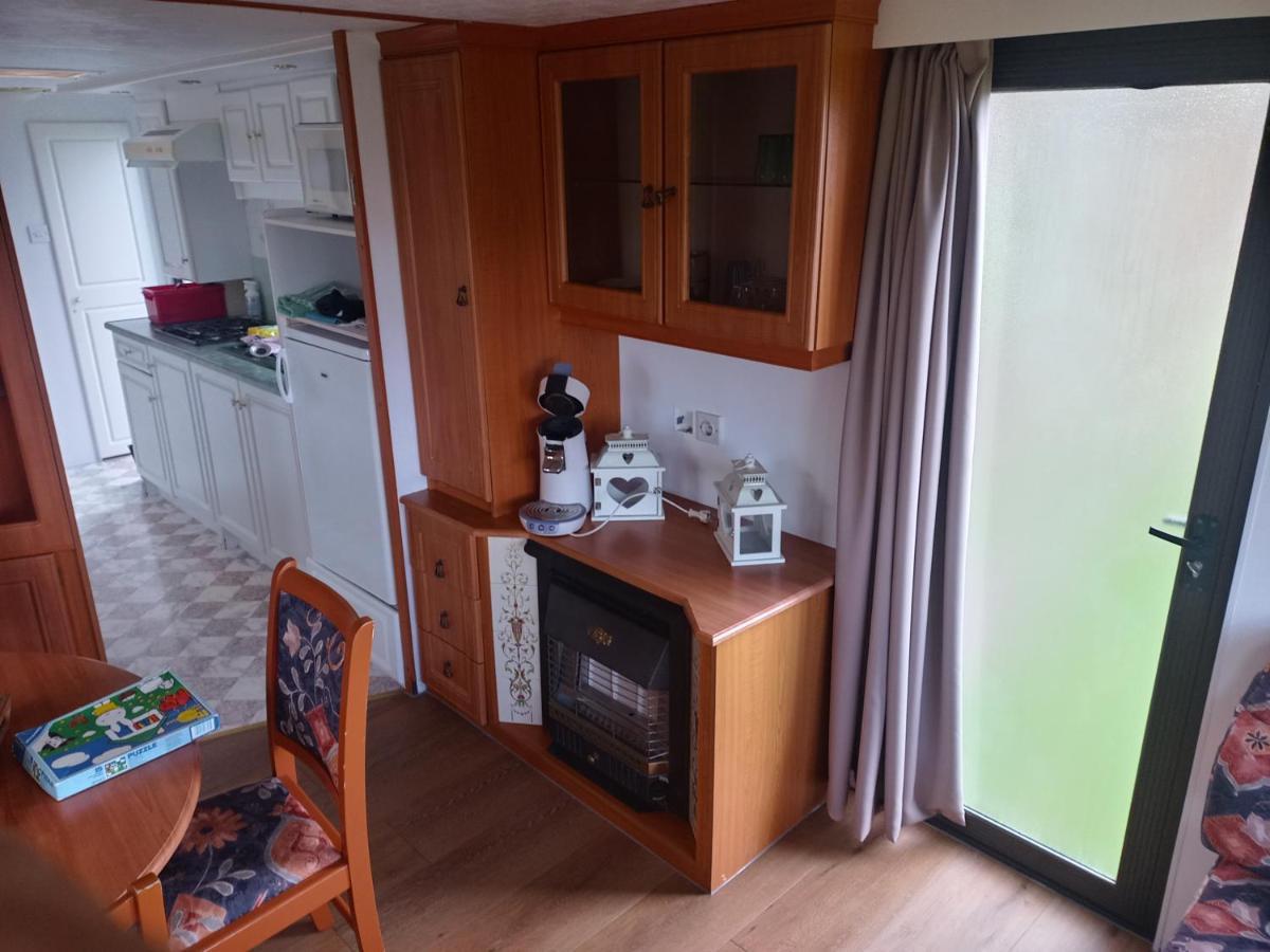 De Boerenskuur..Chalet.. Assendelft المظهر الخارجي الصورة